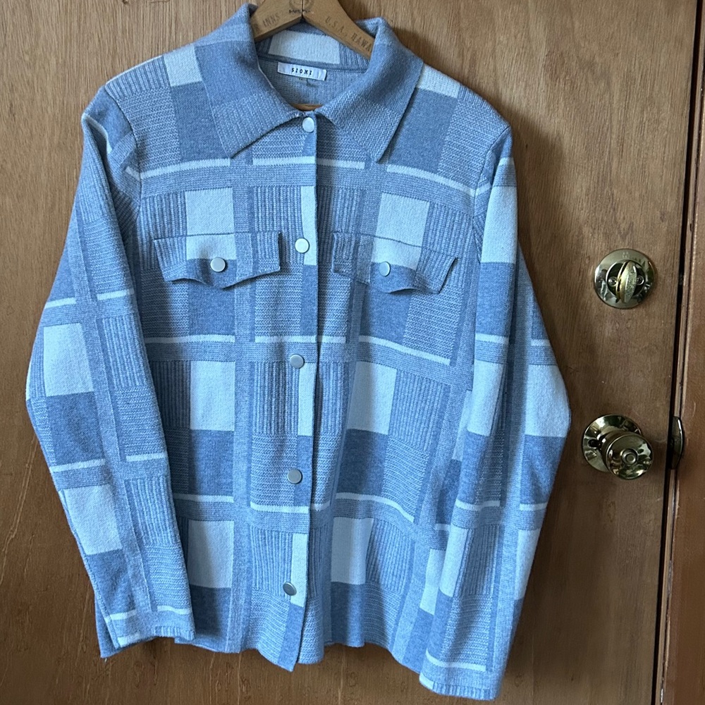 Sioni Cardigan Women’s Size M Blue White Plaid‎ Sweater Jacket Shacket Blazer